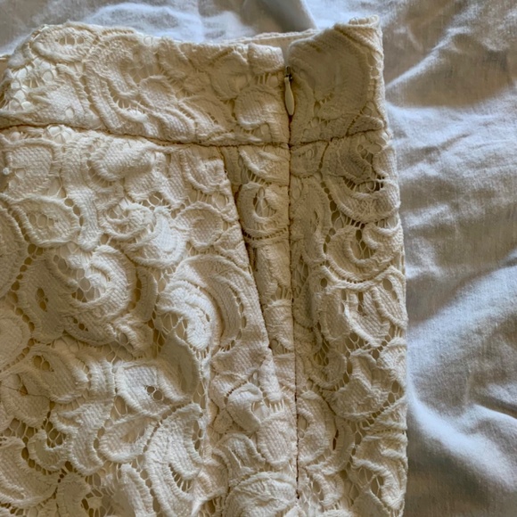 Express lace shorts - Picture 7 of 7